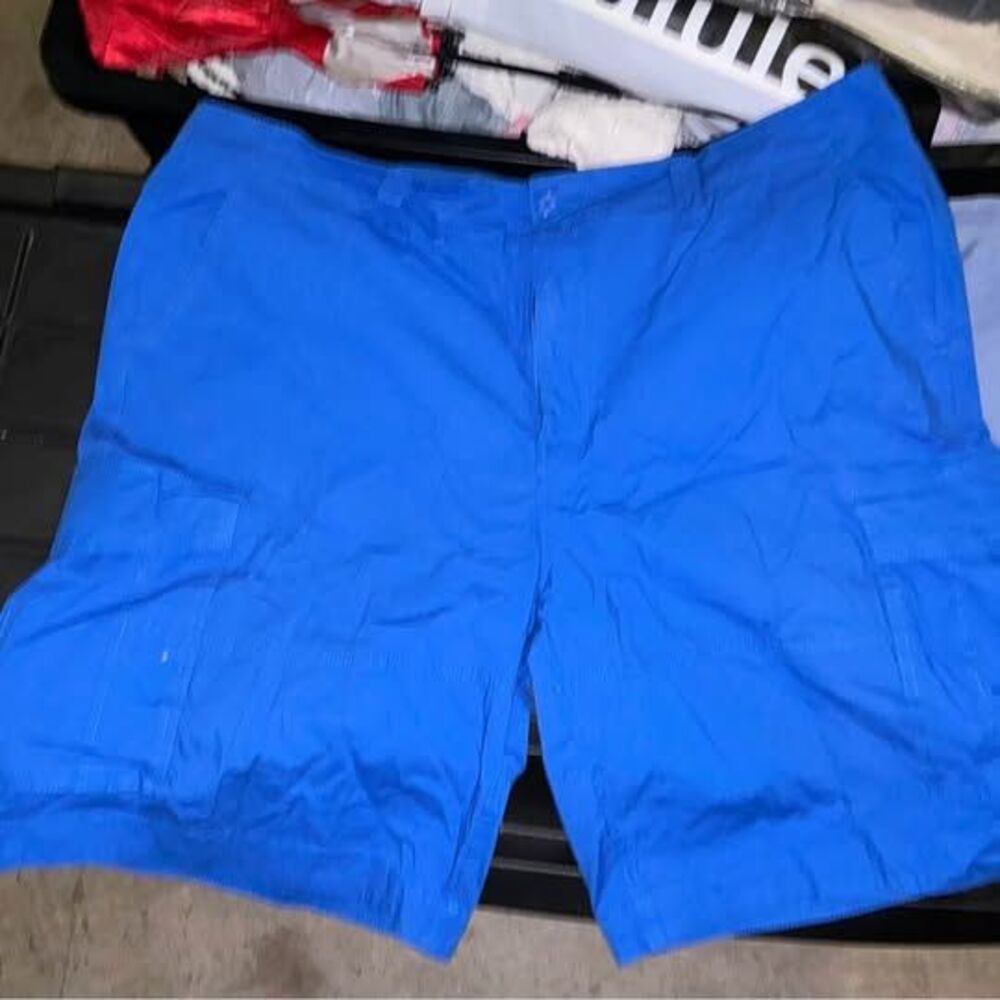 Nautica Men's Blue Stretch Cargo Shorts Size 46B